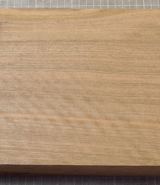 Kaukasischer Nussbaum, geflammt, ca. 710 x 200 x 60 mm