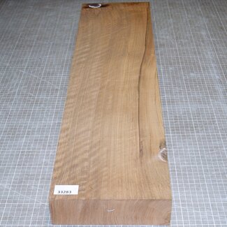Caucasian Walnut, flamed, approx. 840 x 190 x 55 mm