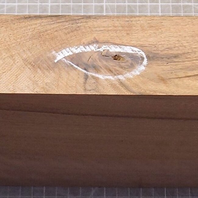 Caucasian Walnut, flamed, approx. 840 x 190 x 55 mm