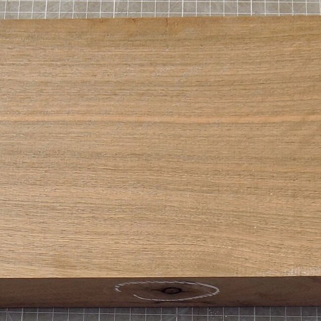 Caucasian Walnut, flamed, approx. 800 x 180 x 55 mm