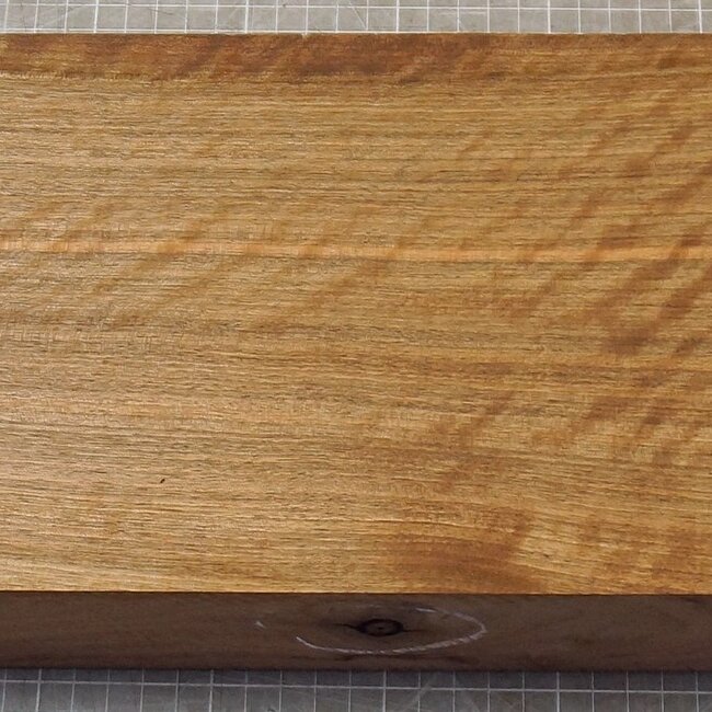 Kaukasischer Nussbaum, geflammt, ca. 800 x 180 x 55 mm