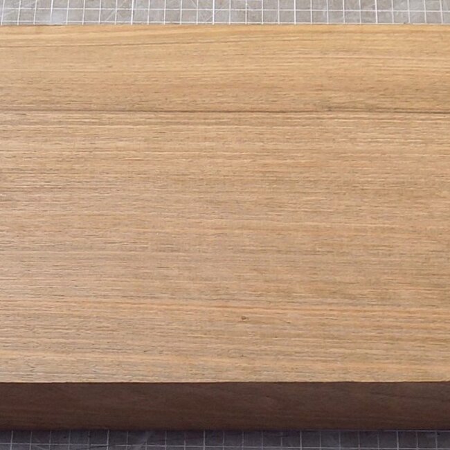 Kaukasischer Nussbaum, geflammt, ca. 1050 x 220 x 57 mm