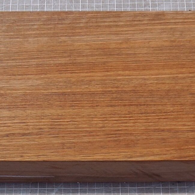Caucasian Walnut, flamed, approx. 1050 x 220 x 57 mm