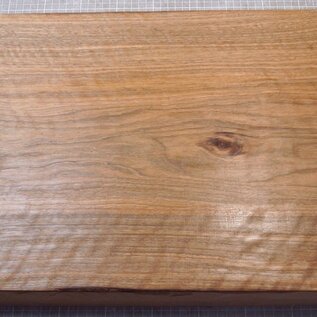 Kaukasischer Nussbaum, geflammt, ca. 900 x 360 x 60 mm
