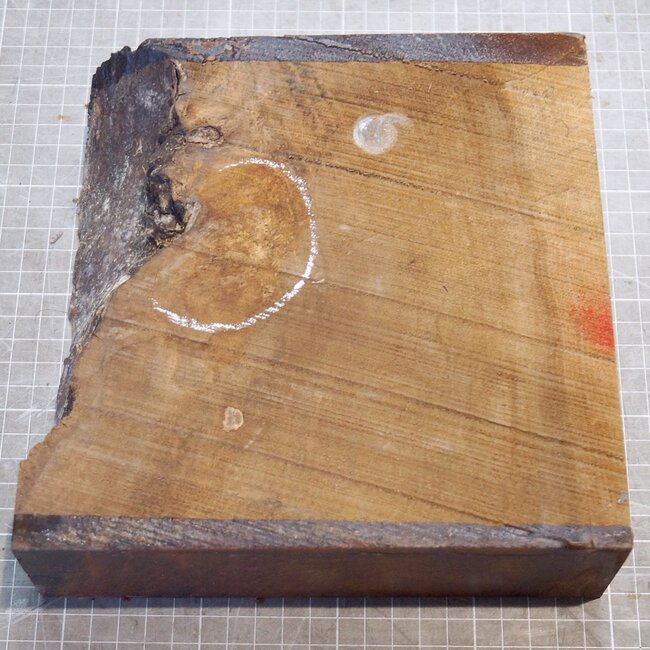 Caucasian Walnut, approx. 200 x 200 x 65 mm, 1,5 kg