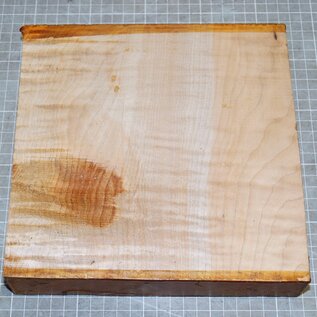 Spitzahorn, gemuschelt/geriegelt, ca. 210 x 210 x 45 mm, 1,3 kg