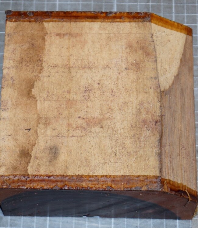 Königsholz, Veilchenholz, ca. 144 x 141 x 45-71mm, 1,32kg