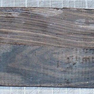Royal White Ebony ca. 40 x 38 x 430 mm, 0,7kg