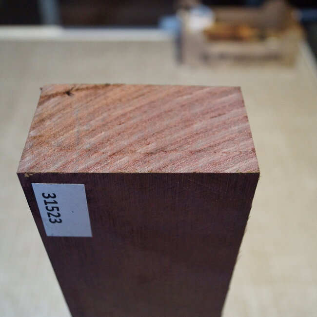 Amaranth, ca. 495 x 95 x 60mm, 2,42kg