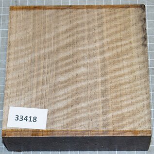 Caucasian Walnut Ripple, approx.  145 x 145 x 49mm, 0,7kg