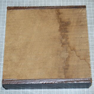 Caucasian Walnut Ripple, approx. 195 x 195 x 48mm, 1,2kg