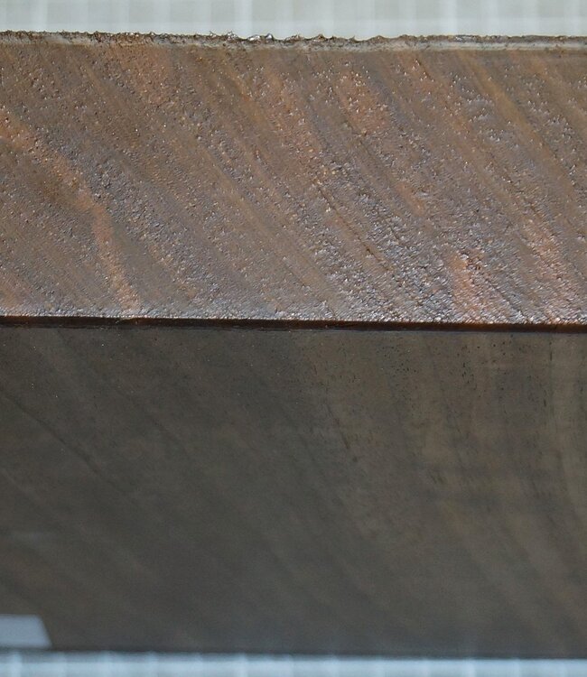 Caucasian Walnut Ripple, approx. 195 x 195 x 48mm, 1,2kg