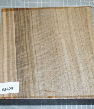 Caucasian Walnut Ripple, approx. 195 x 190 x 52mm, 1,2kg