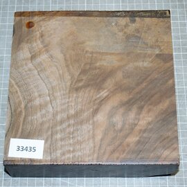Caucasian Walnut Ripple, approx. 195 x 190 x 67mm, 1,7kg