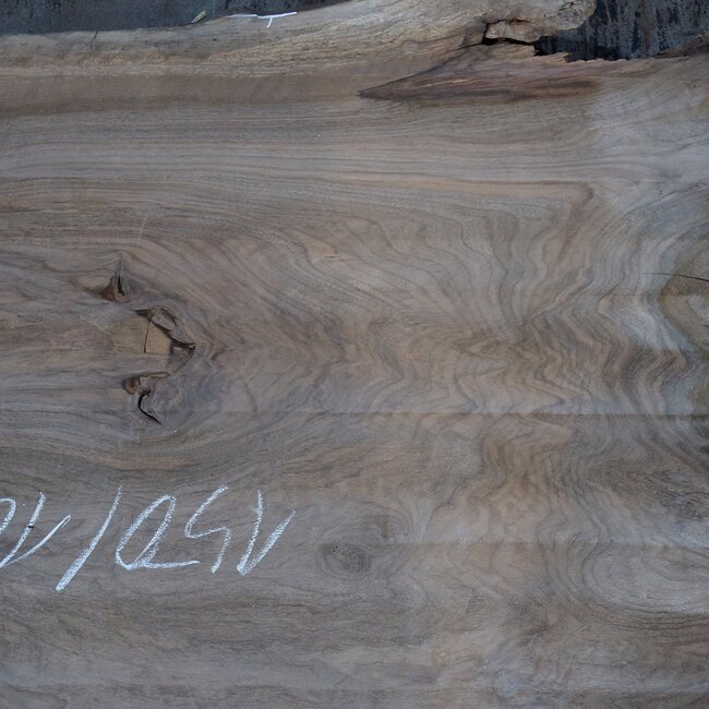 Caucasian Walnut, table top, approx. 1500 x 1700 x 65 mm, 13677 G