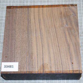 Black Walnut, ca. 180 x 179 x 58mm, 1,32kg