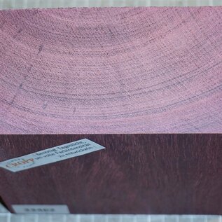 Amaranth, ca. 151 x 155 x 76mm, 1,74kg