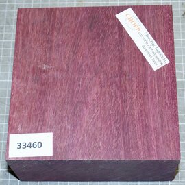 Amaranth, ca. 151 x 156 x 76mm, 1,76kg