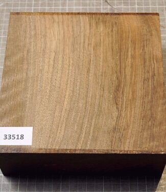Caucasian Walnut, approx. 185 x 195 x 70mm, 1,52kg