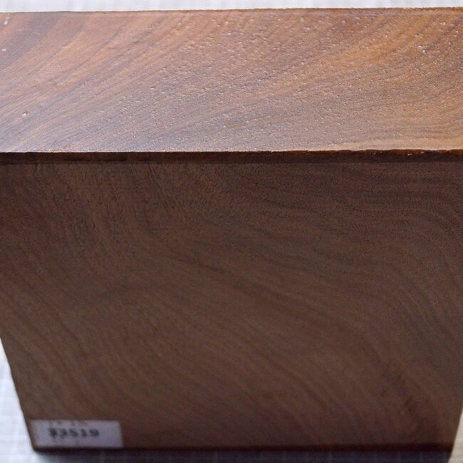 Caucasian Walnut, approx. 185 x 193 x 75mm, 1,64kg