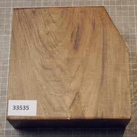 Europ. Walnut, approx. 165 x 165 x 62mm, 1kg