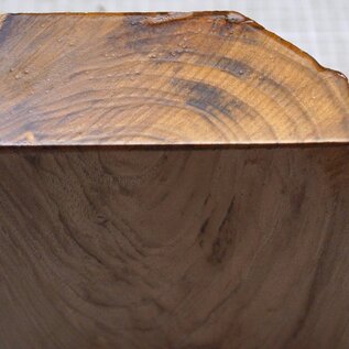 Europ. Walnut, approx. 165 x 165 x 62mm, 1kg