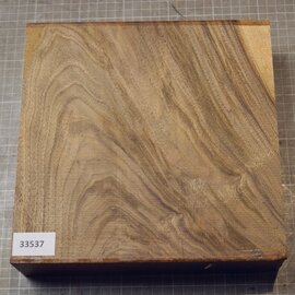 Europ. Walnut, approx. 245 x 245 x 62mm, 2,2kg
