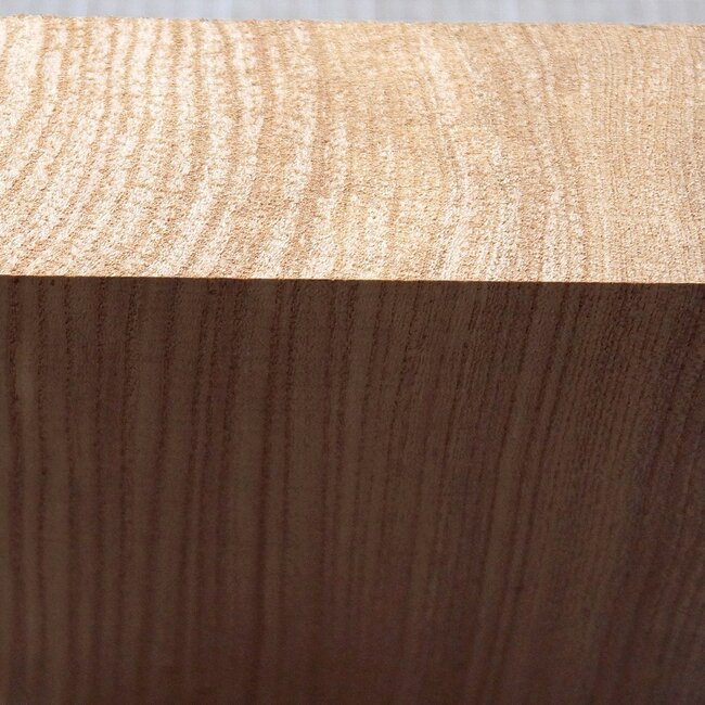 Caucasian Elm, approx.  195 x 193 x 71mm, 1,38kg