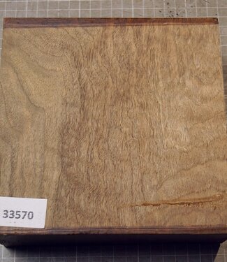 Caucasian Walnut, approx. 173 x 173 x 62mm, 0,94kg
