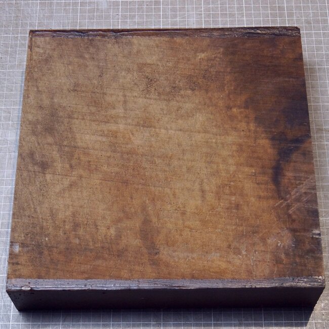 Caucasian Walnut, approx. 295 x 297 x 60mm, 3,4kg
