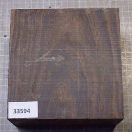 Bocote, ca. 154 x 156 x 81mm, 2,12kg