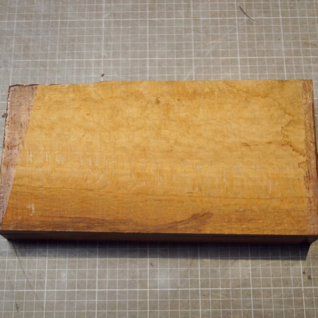 Cork oak, approx.  300 x 150 x 51mm, 2,12kg