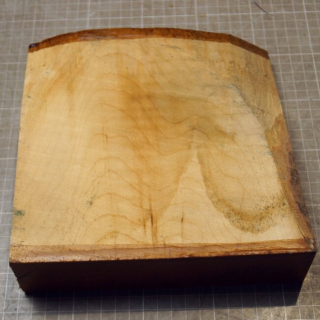 Maple, fiddleback, approx.   202 x 203 x 52mm, 1,48kg