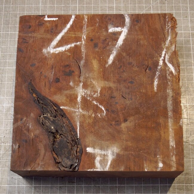 Kenthao Ironwood, approx. 185 x 180 x 65mm, 2,42kg
