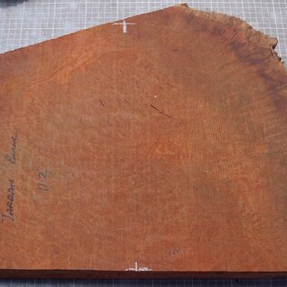 Jarrah Burl, approx. 520 x 350 x 35mm, 8,46kg