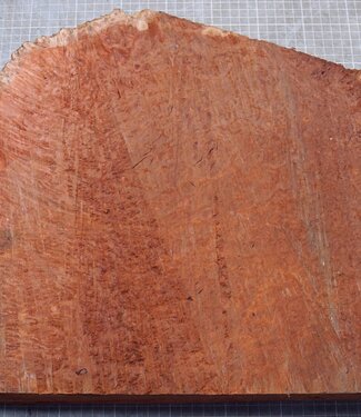 Jarrah Maser, ca. 520 x 350 x 35mm, 8,46kg