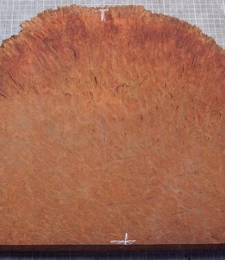 Jarrah Maser, ca. 590 x 359 x 49mm, 7,36kg
