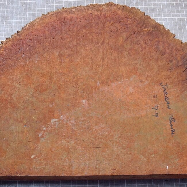 Jarrah Burl, approx. 590 x 359 x 49mm, 7,36kg