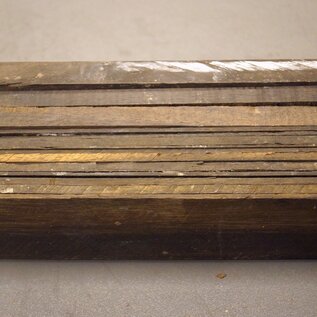 Ebony off cuts, approx. 2 kg, B-Quality, various sizes