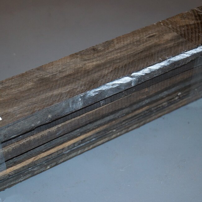 Ebony off cuts, approx. 2 kg, B-Quality, various sizes