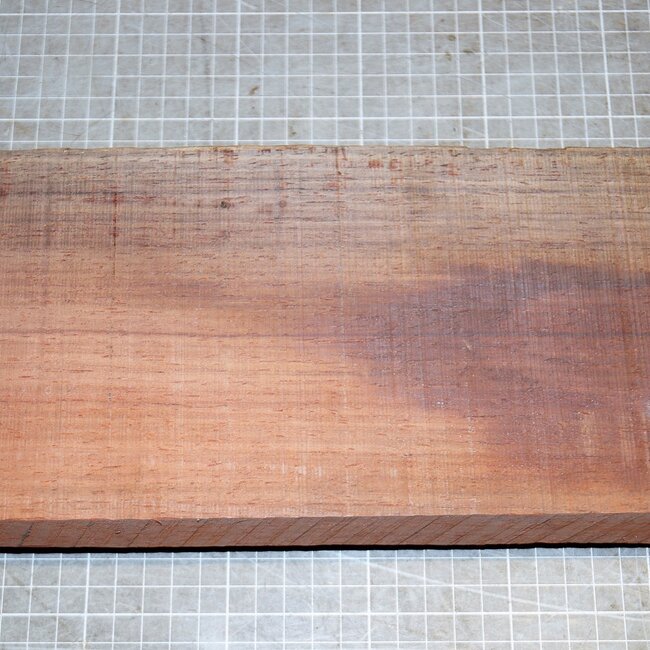 Padouk, approx. 305 x 130 x 54mm, 1,7kg