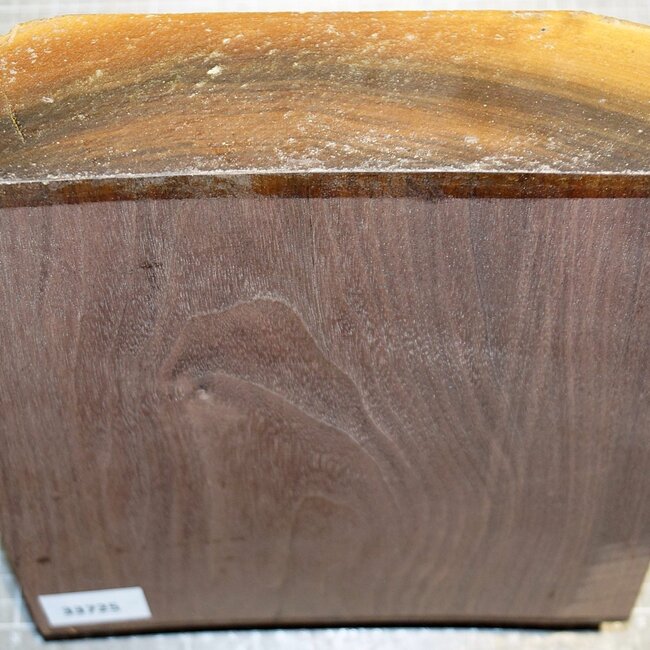 Europ. Walnut, approx.  230 x 230 x 70mm, 2,5kg