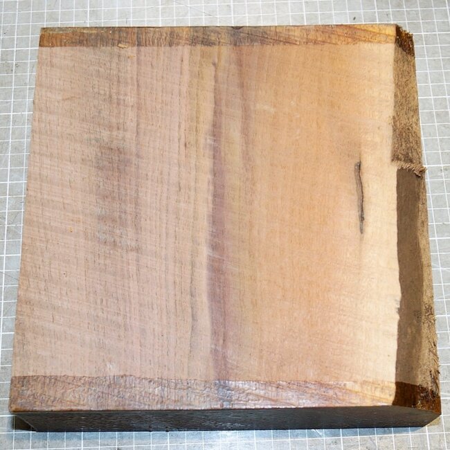 Europ. Walnut, approx. 220 x 220 x 73mm, 2,6kg