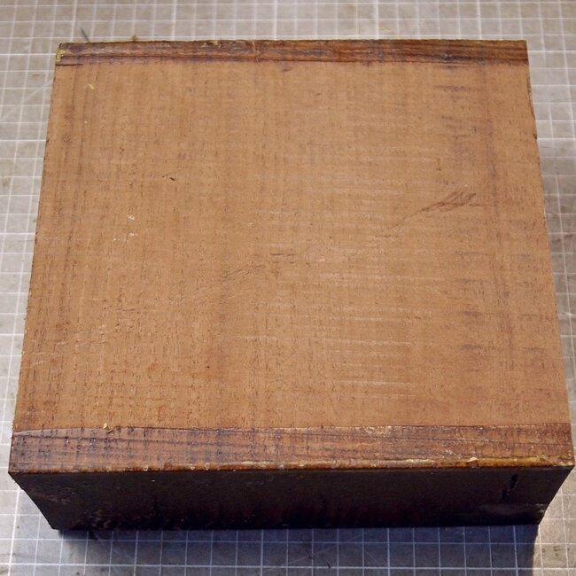 Black Walnut, approx. 190 x 183 x 76mm, 2,12kg