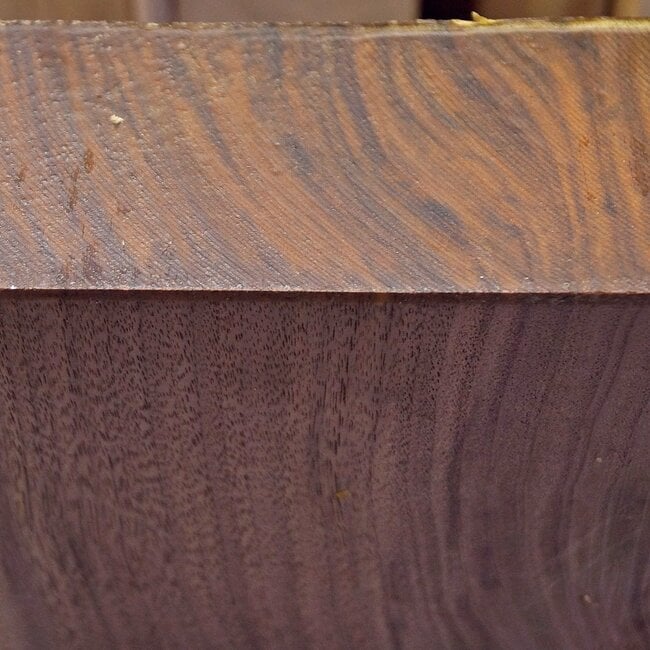 Black Walnut, approx. 170 x 170 x 71mm, 1,46kg