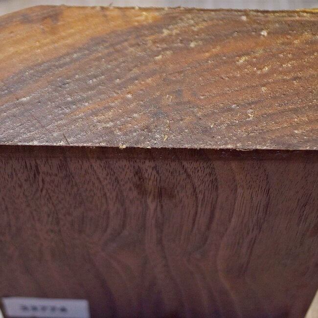 Black Walnut, approx. 143 x 145 x 65mm, 0,80kg