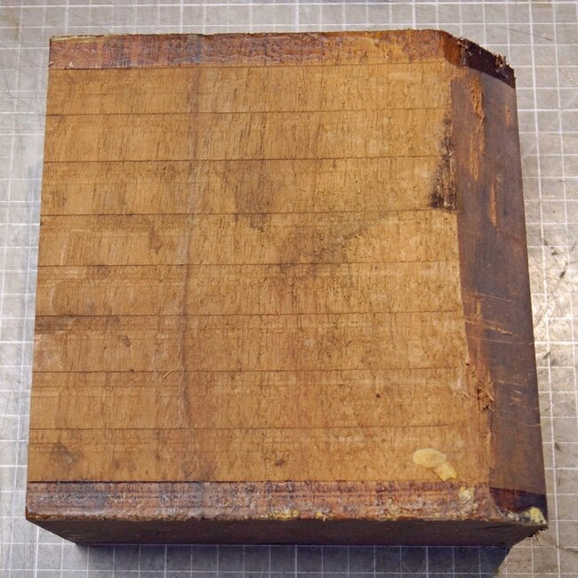 Black Walnut, approx. 168 x 171 x 83mm, 1,52kg