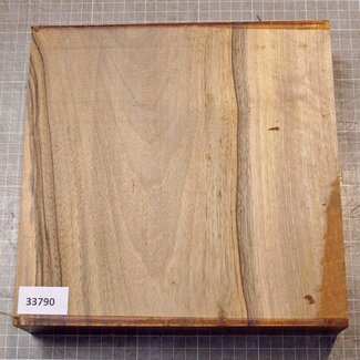 Nussbaum europ., ca. 252 x 252 x 60mm, 2,34kg