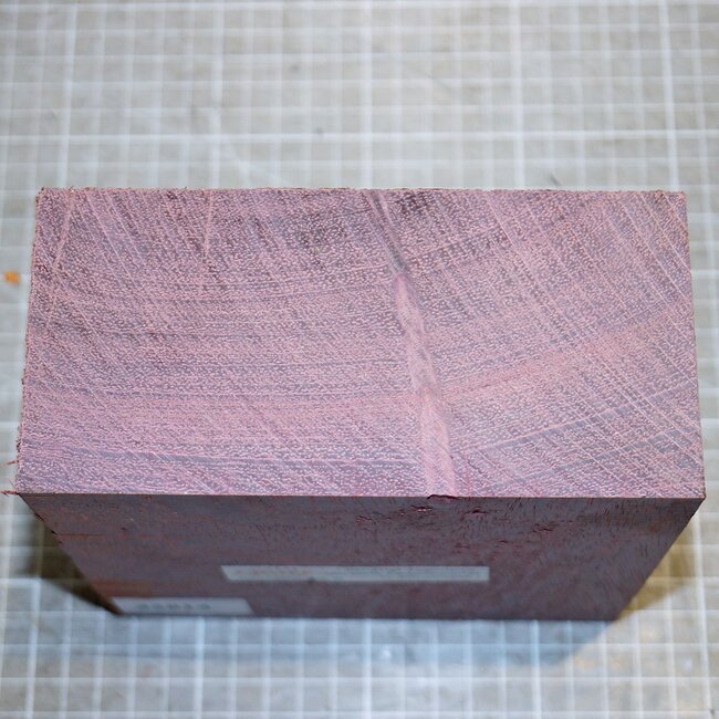 Purpleheart, approx. 150 x 150 x 74 mm, 1,9 kg