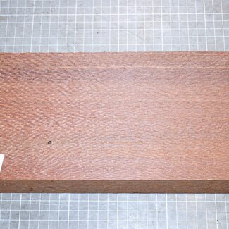 Perlholz, ca. 305 x 130 x 47 mm,  1,8 kg